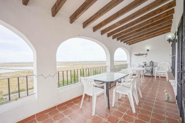 5 bed villa in Pego
