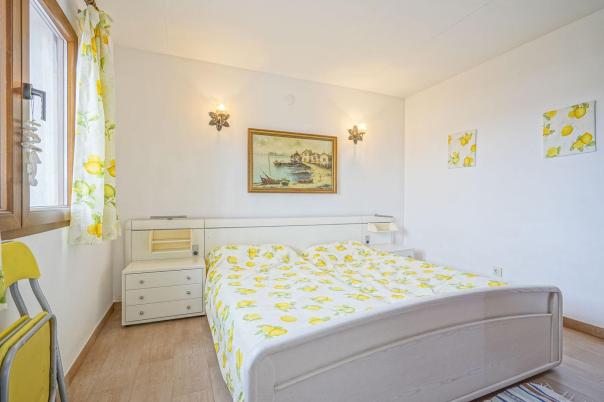 5 bed villa in Pego