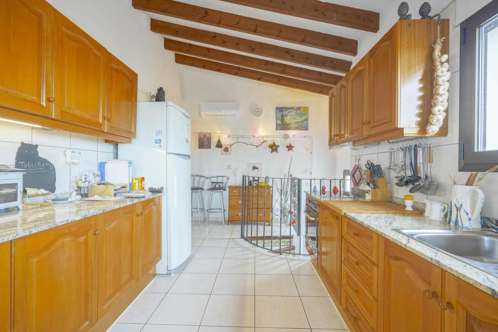 5 bed villa in Pego