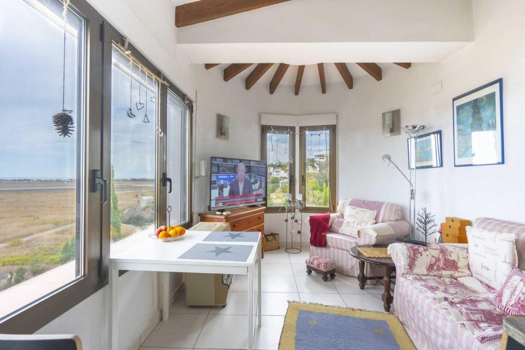 5 bed villa in Pego