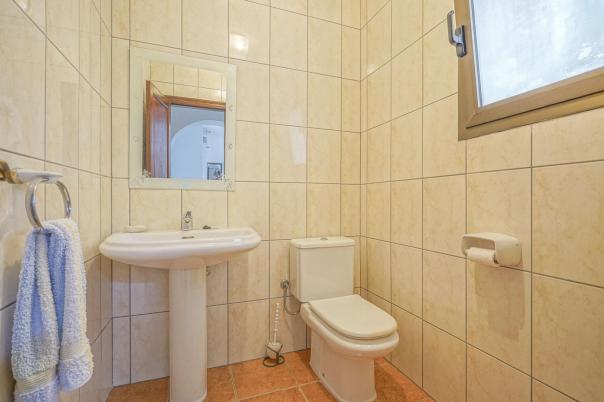 5 bed villa in Pego