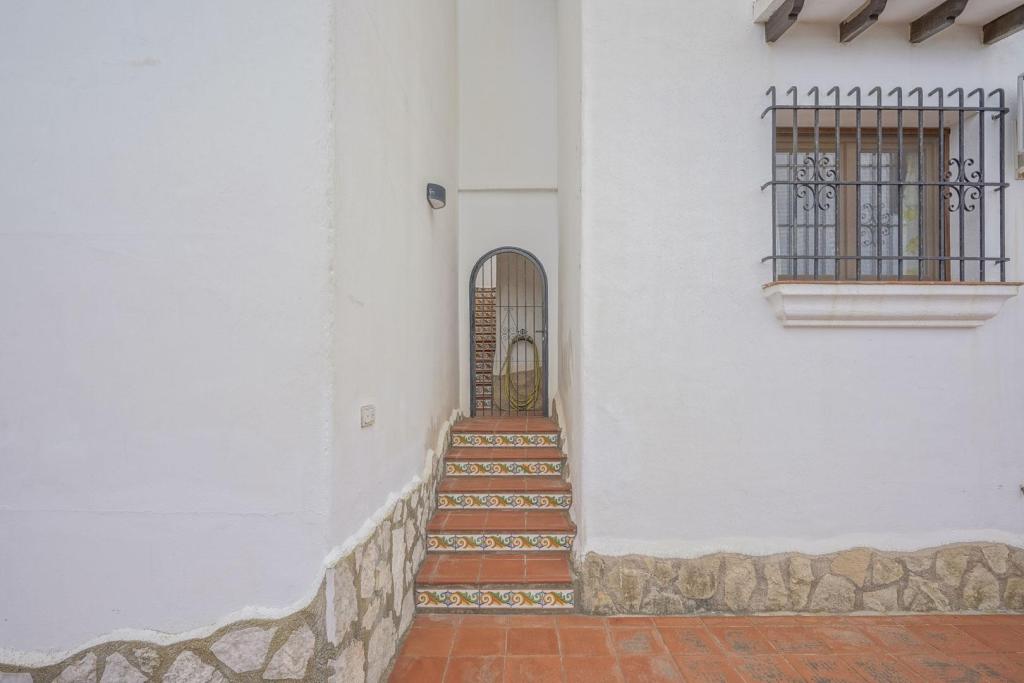 5 bed villa in Pego