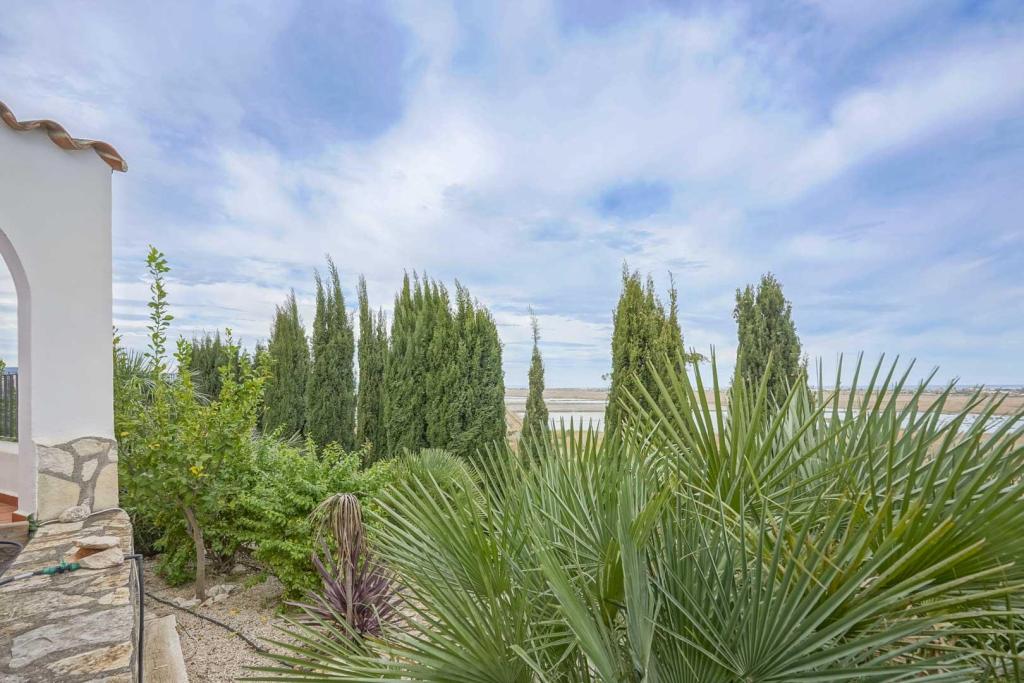 5 bed villa in Pego