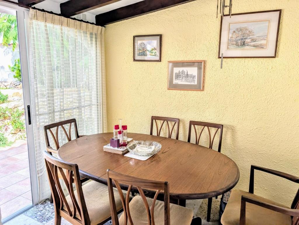 2 bed semi detached villa in Moraira