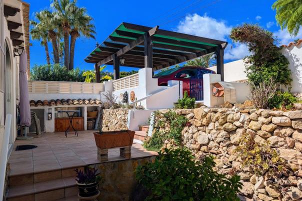 2 bed semi detached villa in Moraira