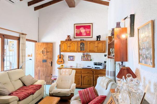 2 bed semi detached villa in Moraira