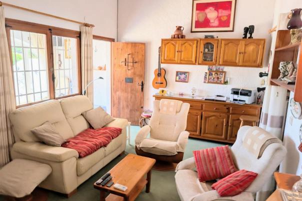 2 bed semi detached villa in Moraira