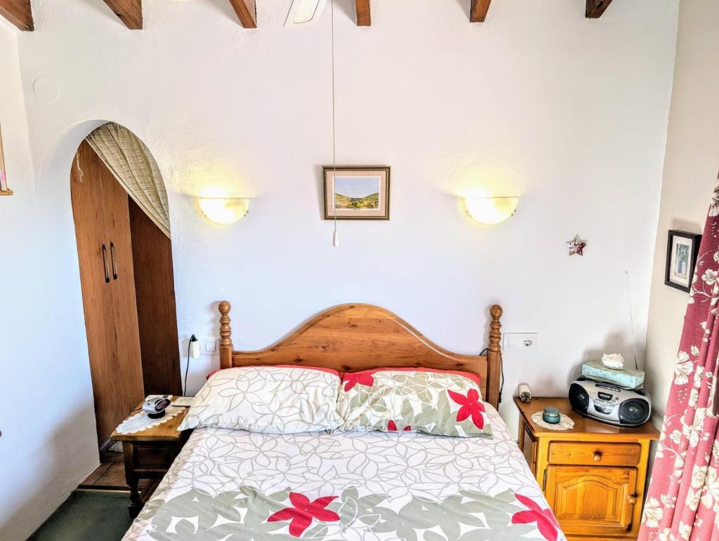 2 bed semi detached villa in Moraira