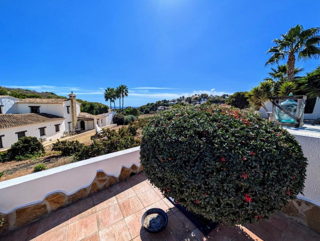 2 bed semi detached villa in Moraira