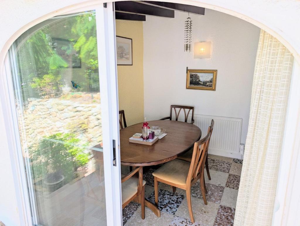 2 bed semi detached villa in Moraira