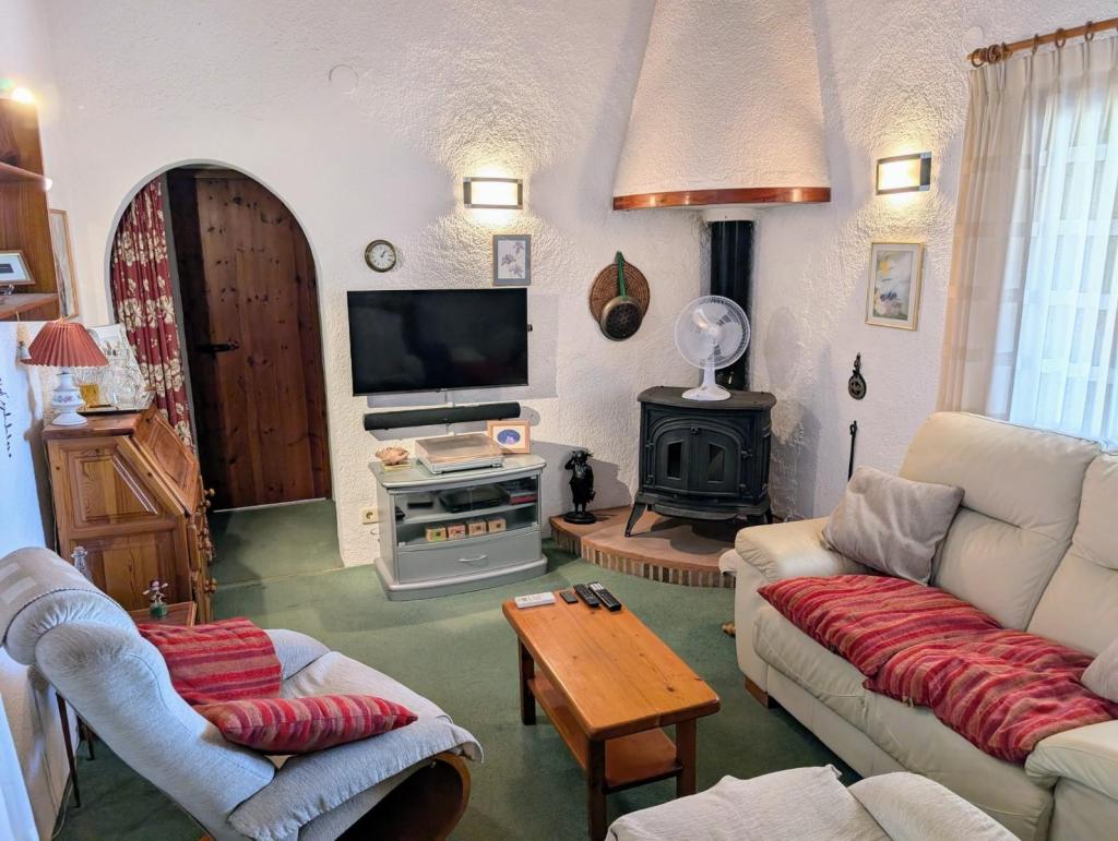 2 bed semi detached villa in Moraira