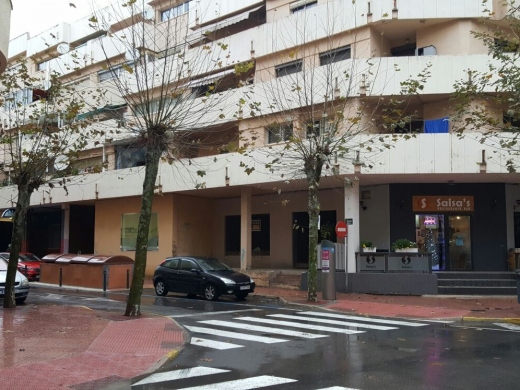 commercial premises in Calp