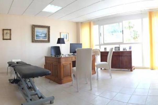 Javea Osteopath - Jeremy M Kenton