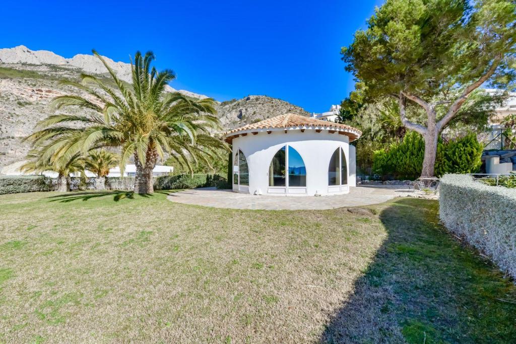 9 bed villa in Altea