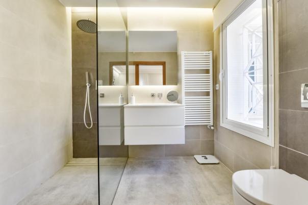 9 bed villa in Altea