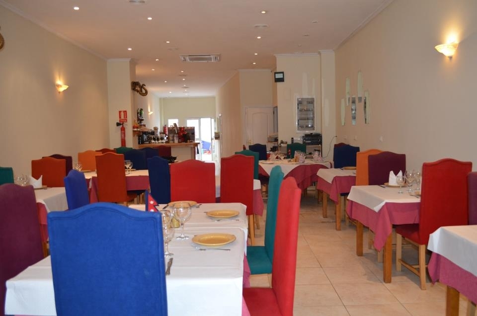 Everest Tandoori - Indian / Nepali Restaurant
