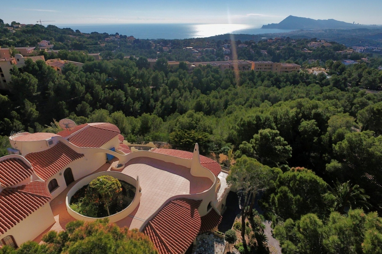 4 bed villa in Altea