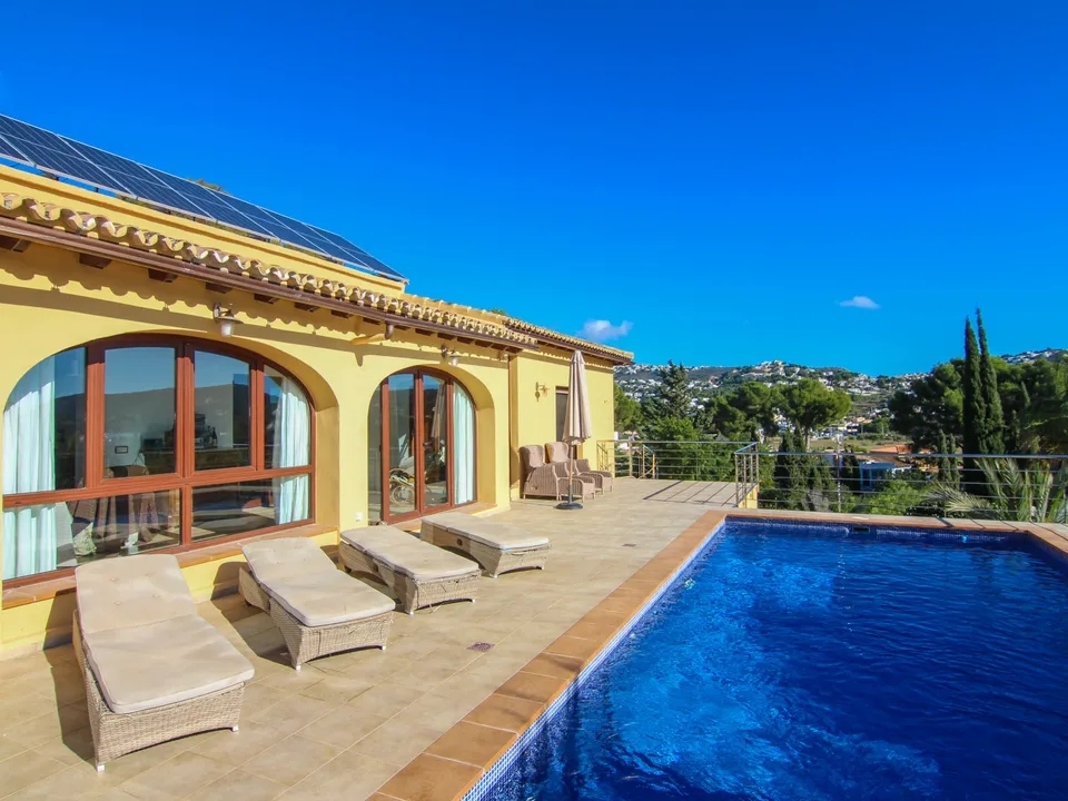 7 bed villa in Moraira