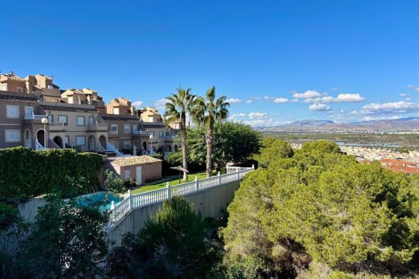 3 bed bungalow in Santa Pola