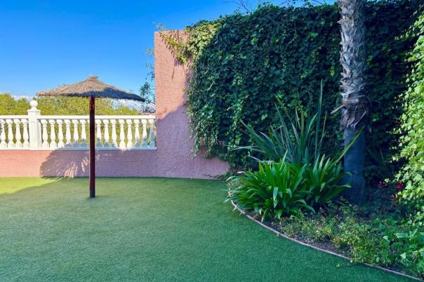 3 bed bungalow in Santa Pola