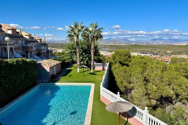 3 bed bungalow in Santa Pola