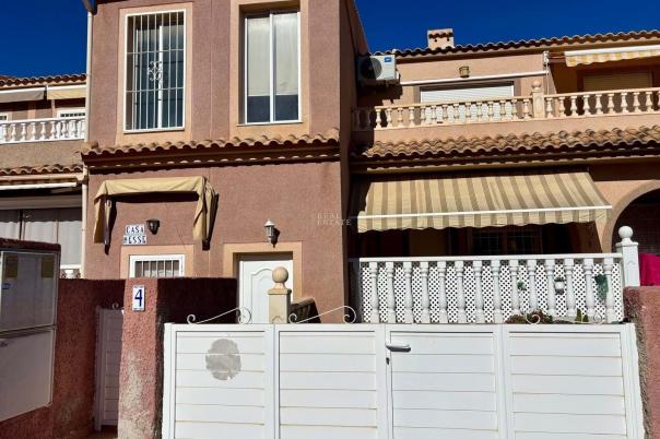 3 bed bungalow in Santa Pola