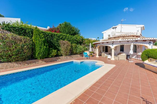 4 bed villa in Moraira
