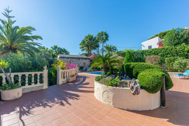 4 bed villa in Moraira