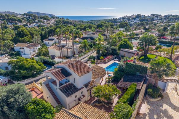 4 bed villa in Moraira