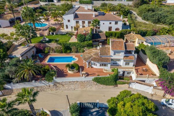 4 bed villa in Moraira