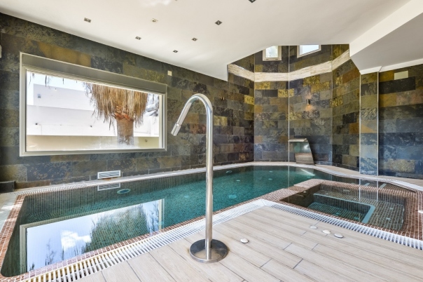 5 bed villa in Benissa