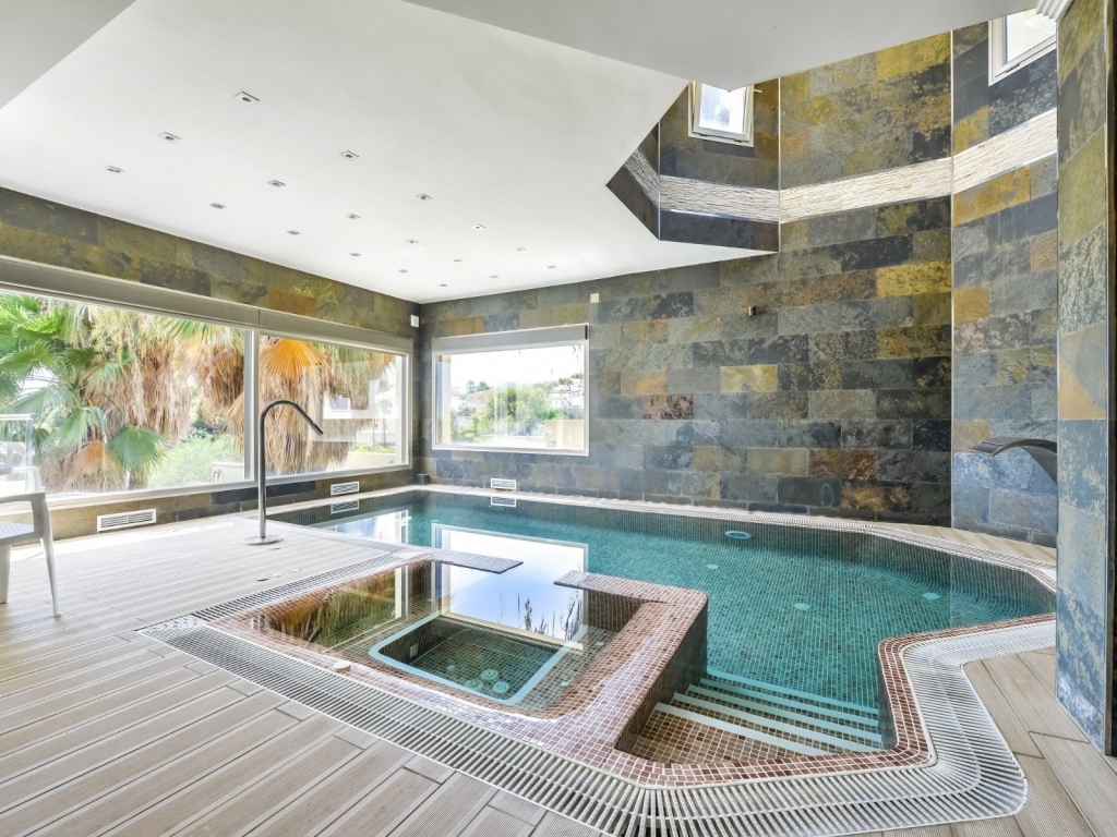 5 bed villa in Benissa