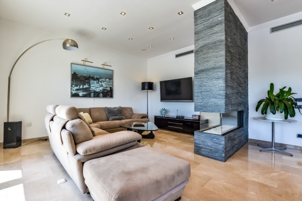 5 bed villa in Benissa