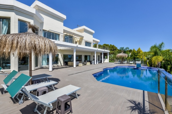 5 bed villa in Benissa