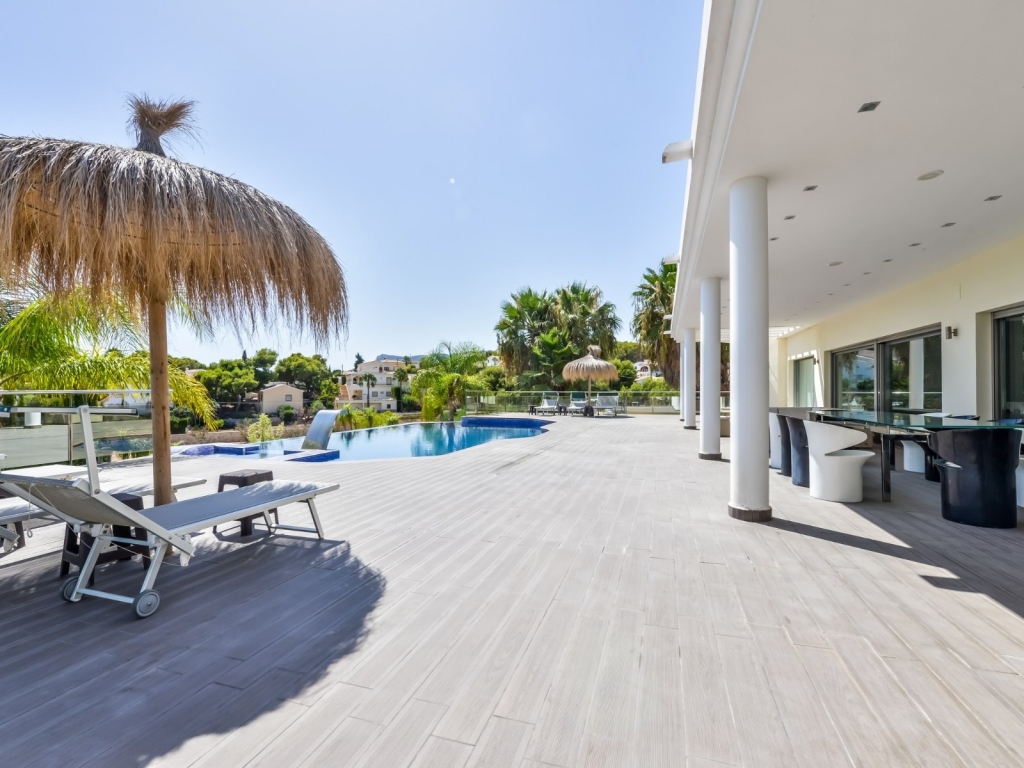 5 bed villa in Benissa
