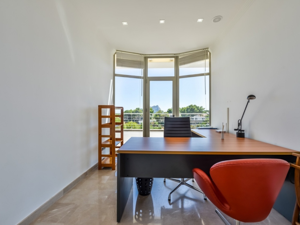 5 bed villa in Benissa