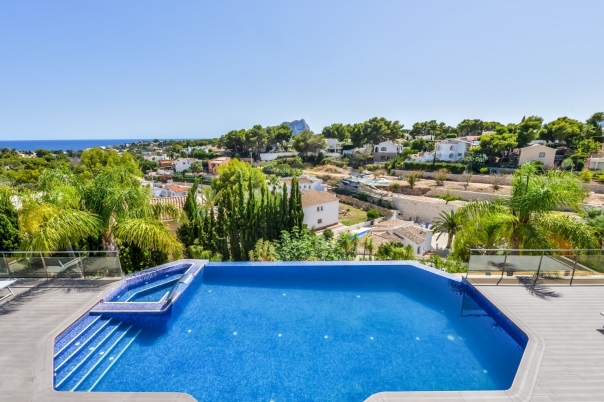 5 bed villa in Benissa