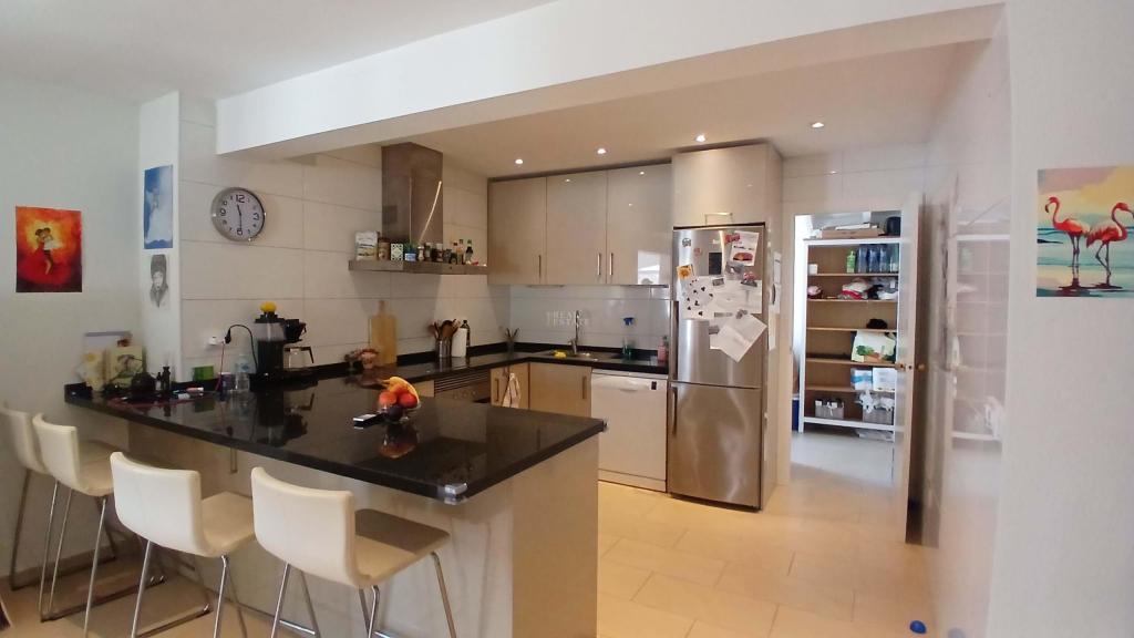 9 bed villa in Alfàs del Pi (l')
