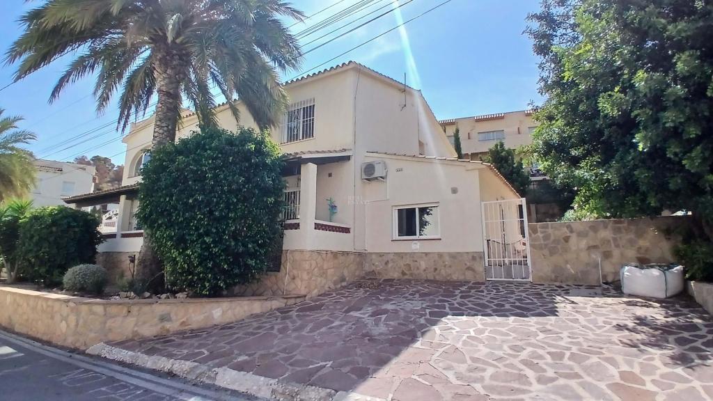 9 bed villa in Alfàs del Pi (l')