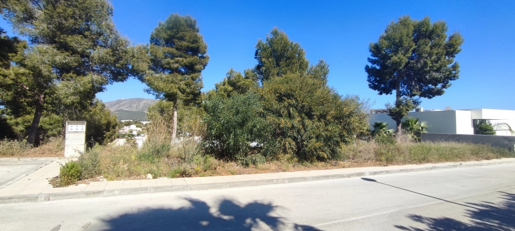 plot in Moraira