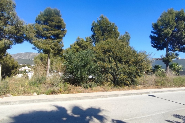 plot in Moraira