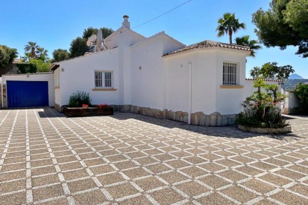 3 bed villa in Moraira