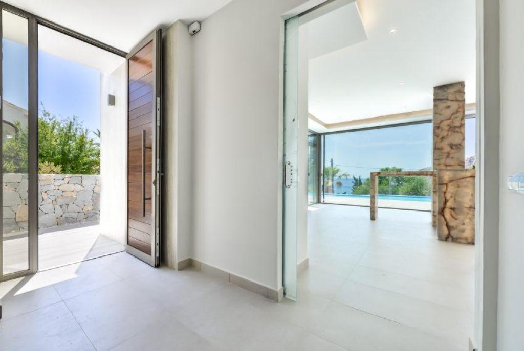 6 bed villas in Calpe