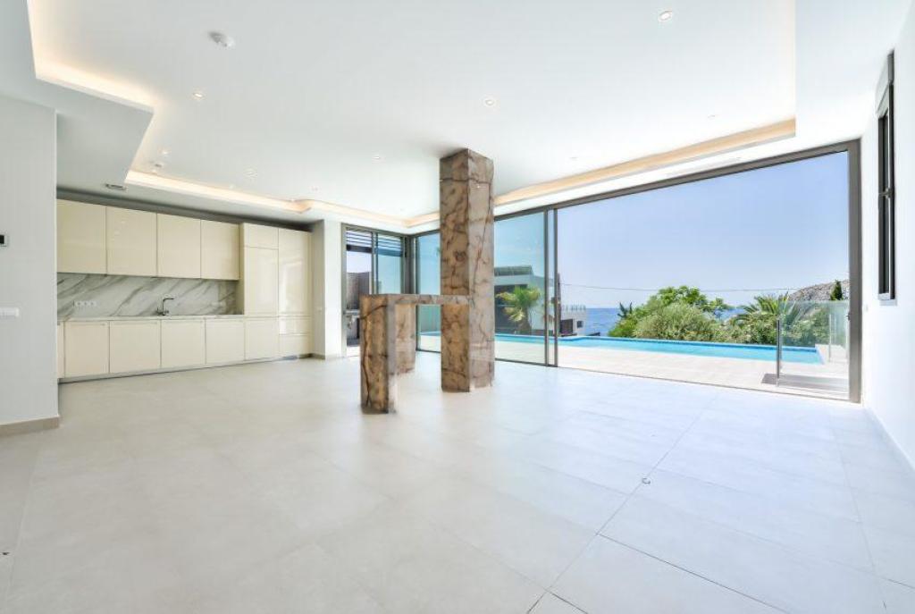 6 bed villas in Calpe