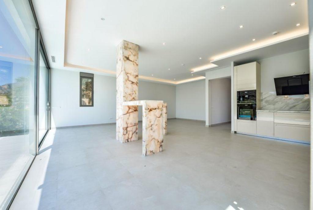 6 bed villas in Calpe