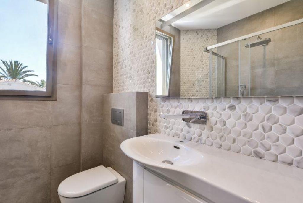 6 bed villas in Calpe