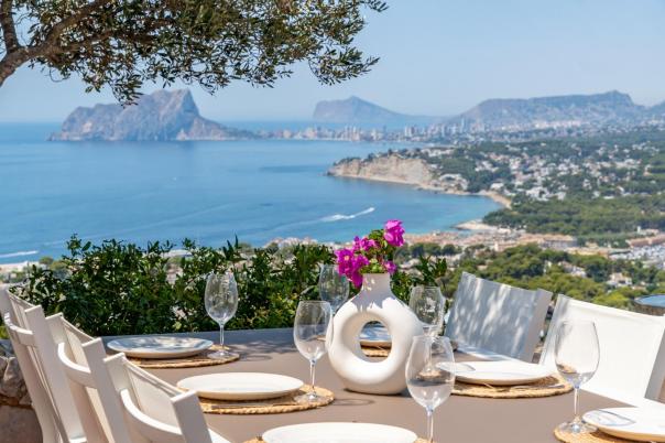 4 bed villas in Moraira