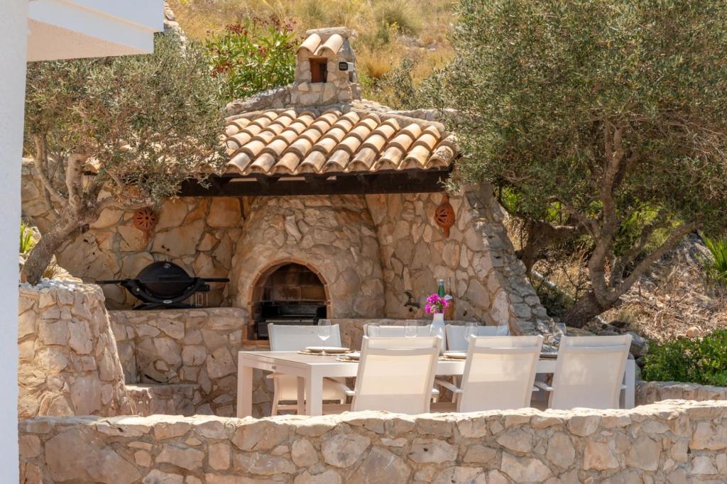 4 bed villas in Moraira