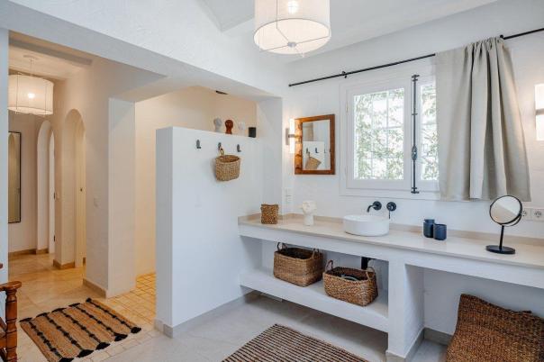 5 bed casa / chalet in Benissa