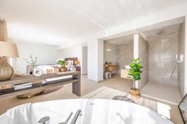 5 bed villa in Alfaz del Pi